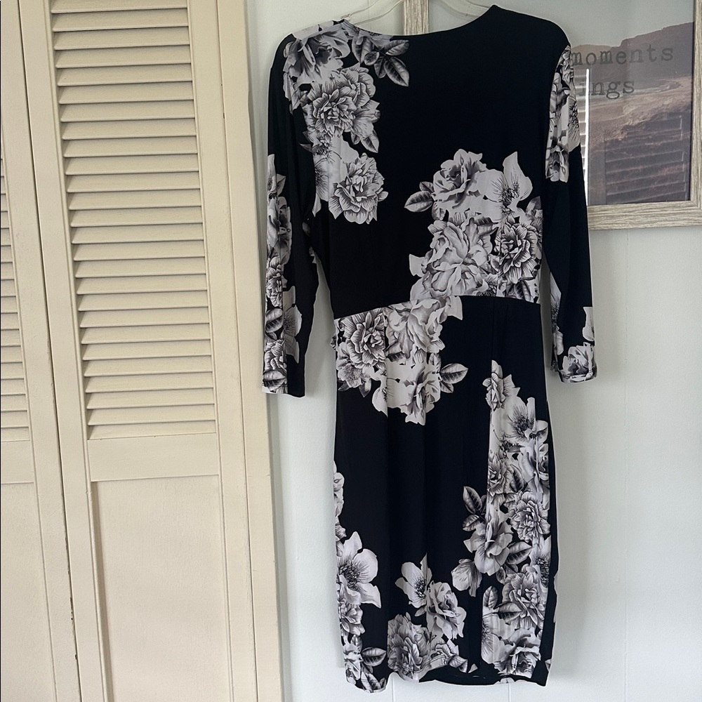 Size Large Inc International Concepts Black Floral Dress - Picture 3 of 3